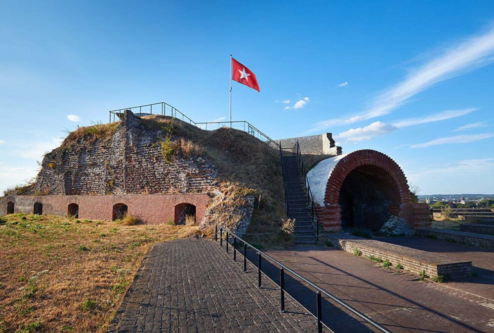 02. Fort Sint Pieter